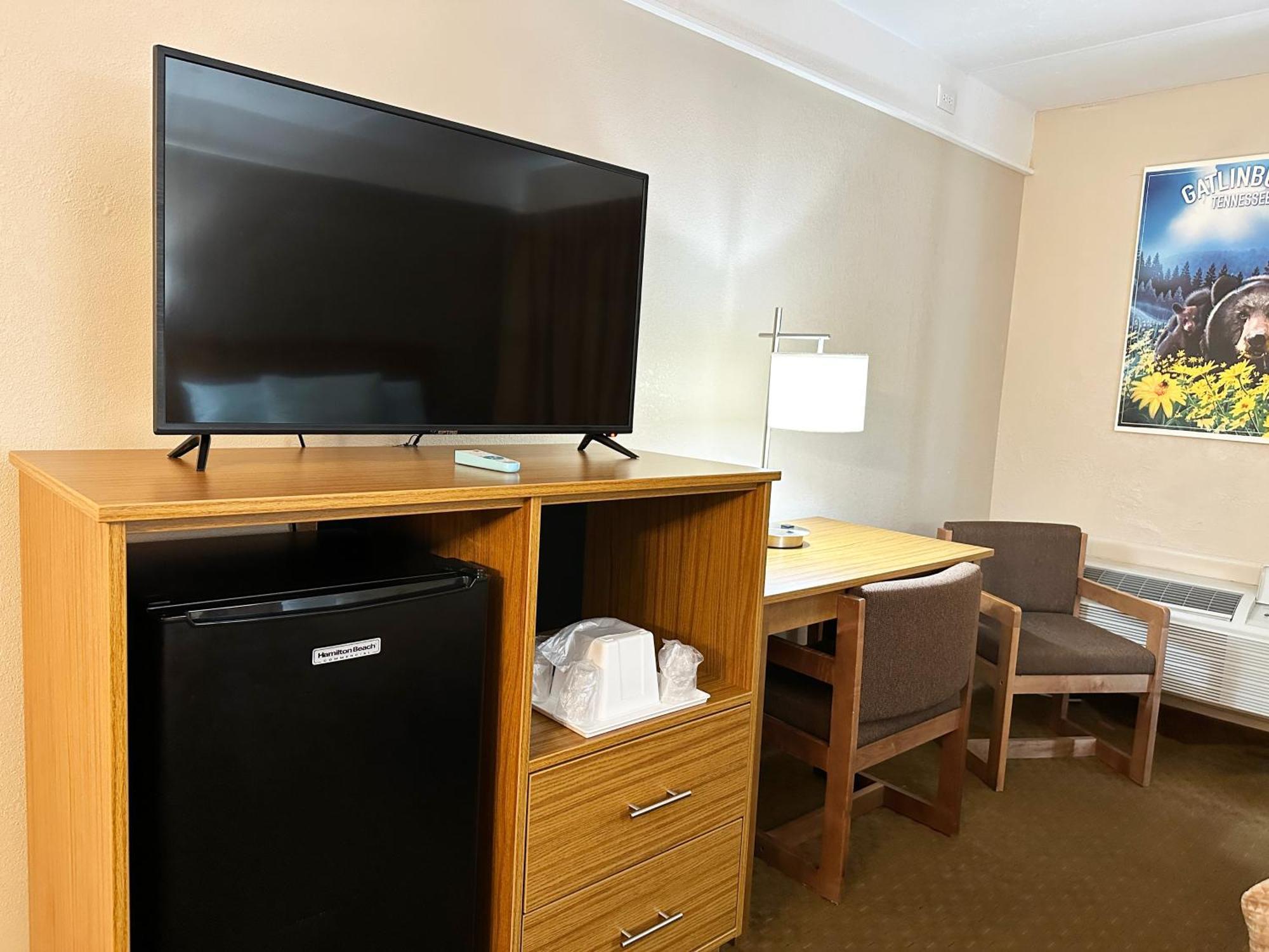Sidney Mountain Hotel